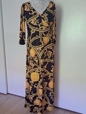 Black & Gold Baroque-Print V-Neck Maxi Dress